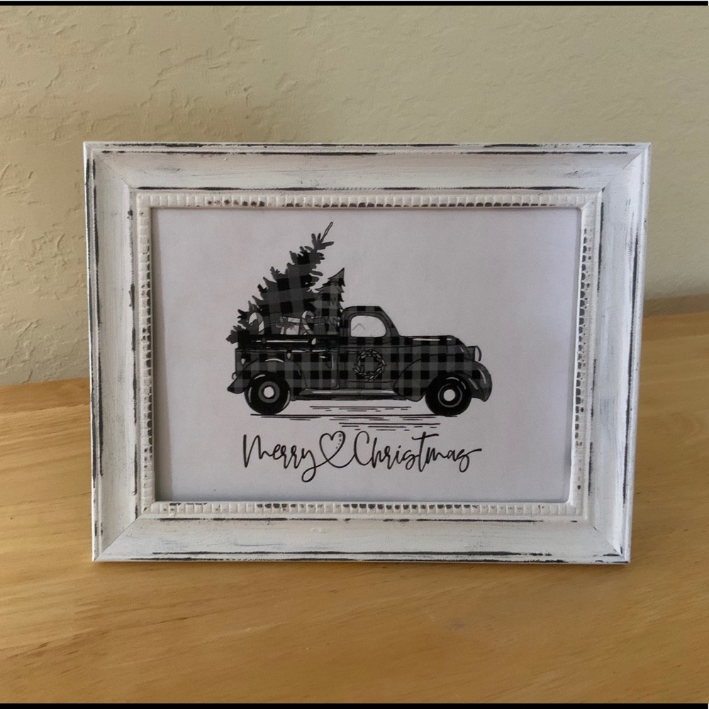 Farmhouse Christmas black buffalo picture 5x7 w/frame